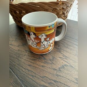 Walt Disney 101 Dalmatians Coffee Mug, vintage collectibles